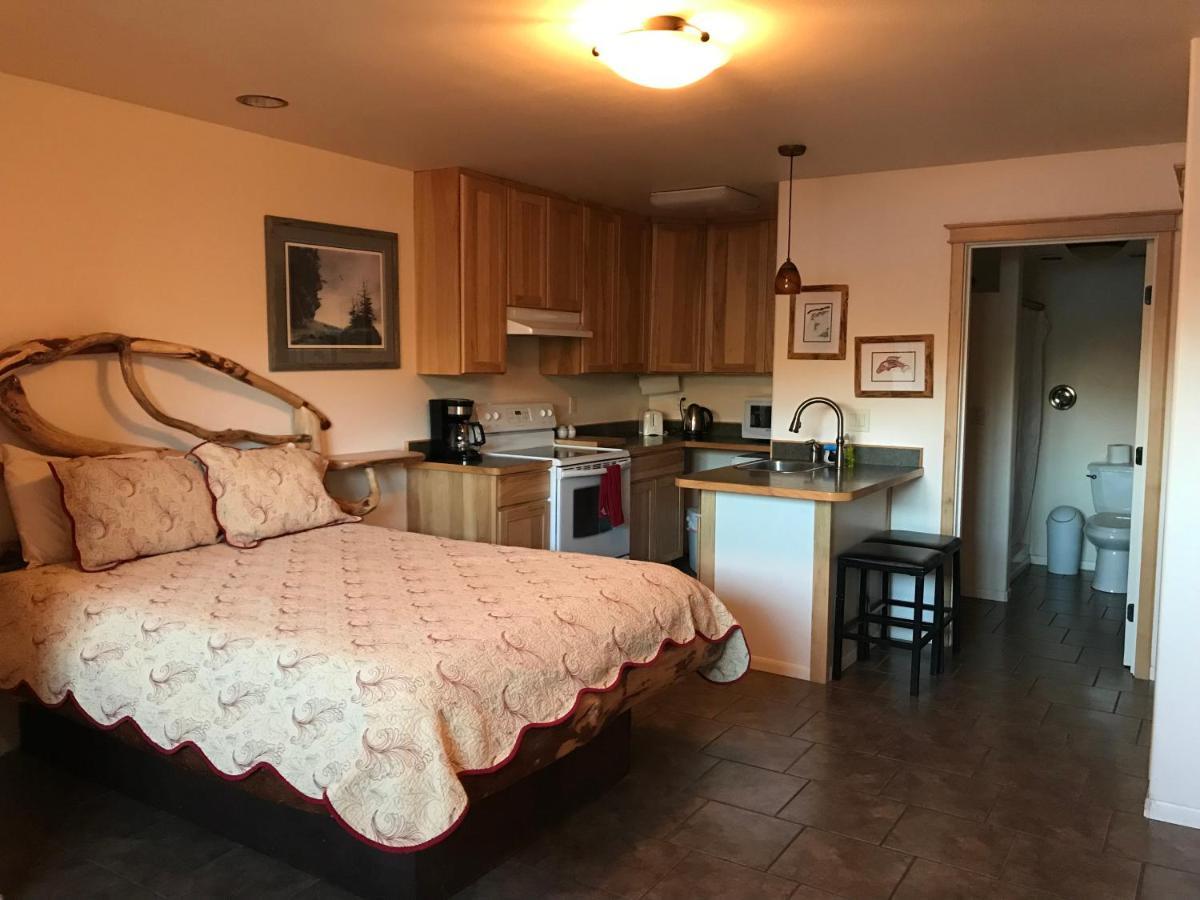 Seward Front Row Bed And Breakfast Dış mekan fotoğraf